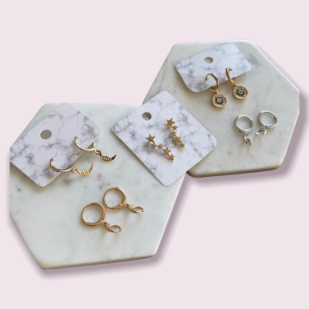 BUNDLE✨ Huggie Hoop Earrings with Charm + Star Earrings